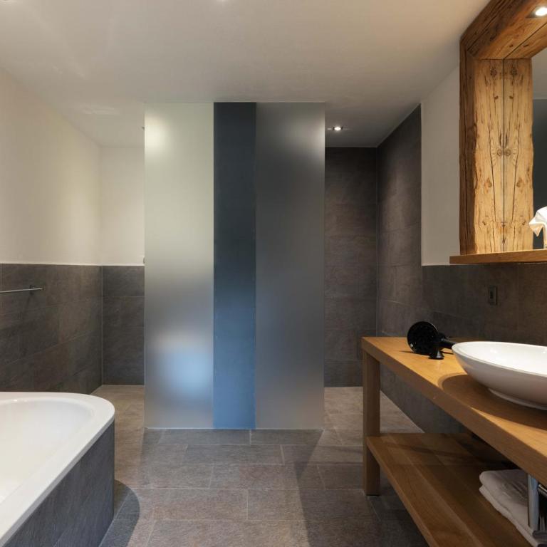 Hotel Quellenhof - Studio mit Balkon - 4