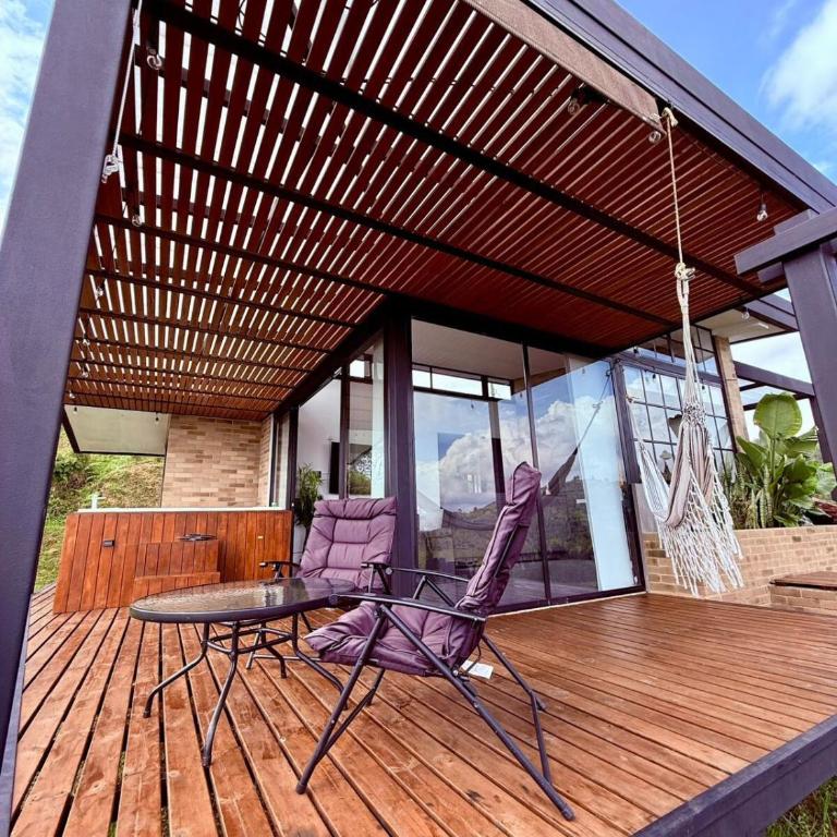 Mountain Cabin with Jacuzzi - Casa con 1 dormitorio - 8