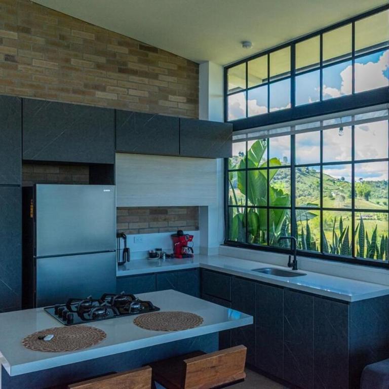 Mountain Cabin with Jacuzzi - Casa con 1 dormitorio - 37