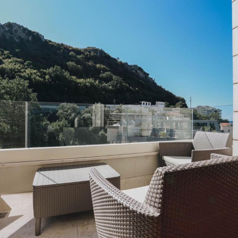 Penthouse with Sea view Rafailovici - Superior Apartman sa 3 Spavaće Sobe - 31