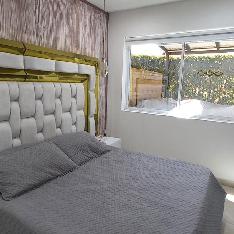 Hotel y Cabañas Parinzzi - Suite con bañera de hidromasaje y cama grande - 4