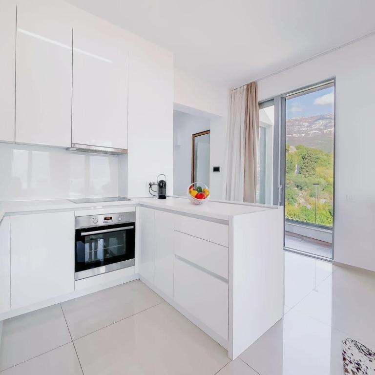 Luxury Horizon Penthouse Budva - Two-Bedroom Apartment with Terrace and Sea View - 9