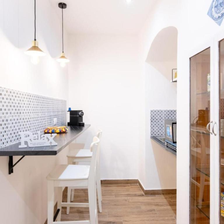 Balarm-Boutique Rooms - Camera Matrimoniale con Bagno Privato - 8