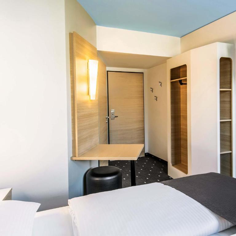 B&B Hotel München City-Nord - Double Room - 3