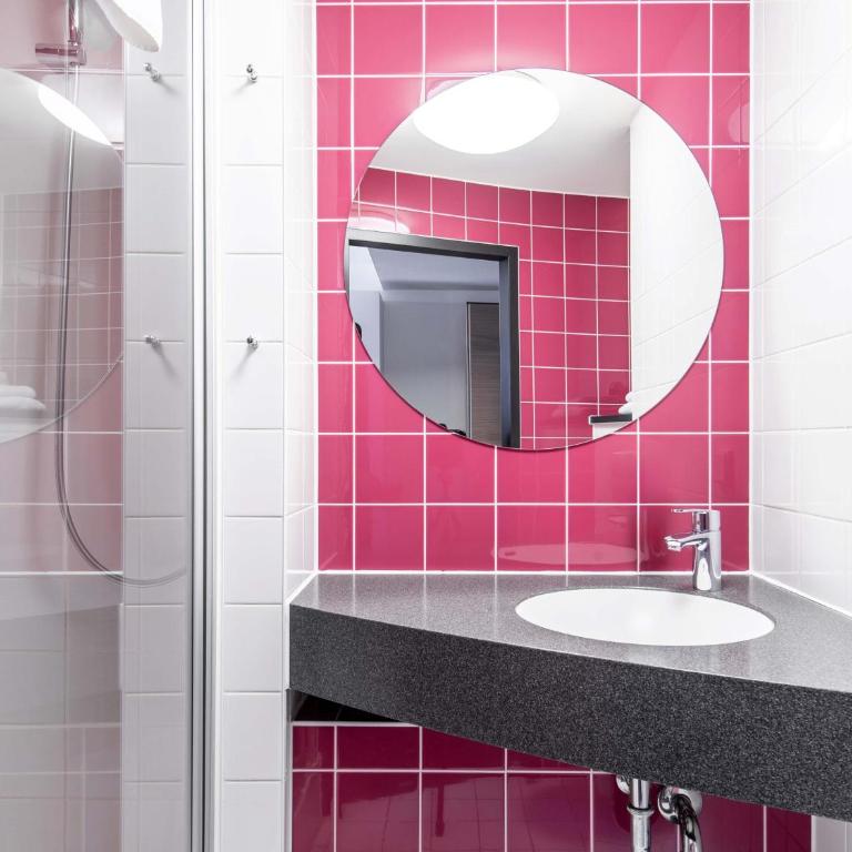 B&B Hotel München City-Nord - Double Room - 4