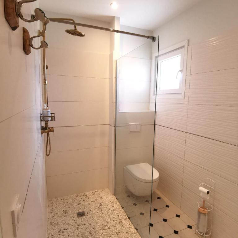 La grange des Bruyères, maison rénovée, 5 chambres - Villa - 4