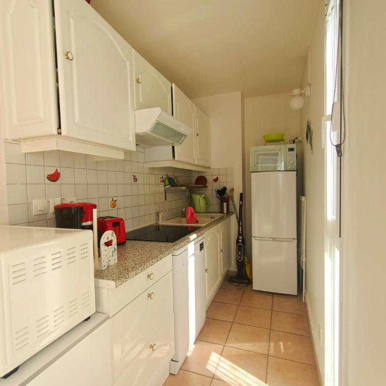 Joli T3 climatisé à 170m de la plage, 6 pers, parking inclus - FR-1-794-167 - Apartamento - 4