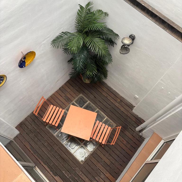 LovelyLoft San Anton - Four-Bedroom House - 18