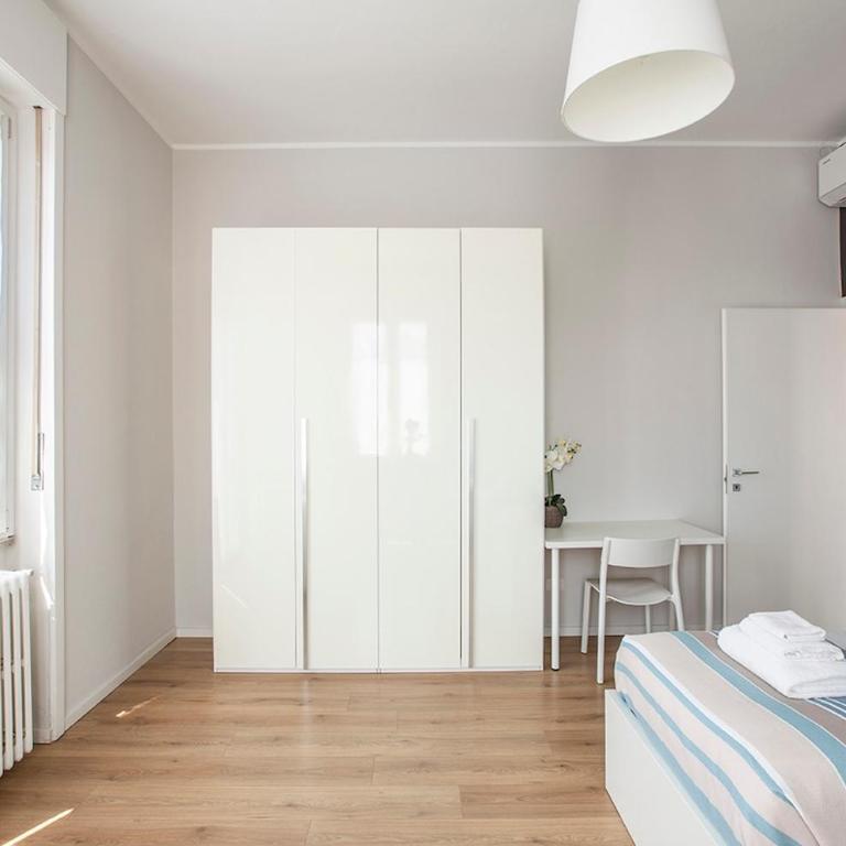 Elengante e Spazioso vicino al lago e al centro - Appartamento con 2 Camere da Letto e Balcone - 11