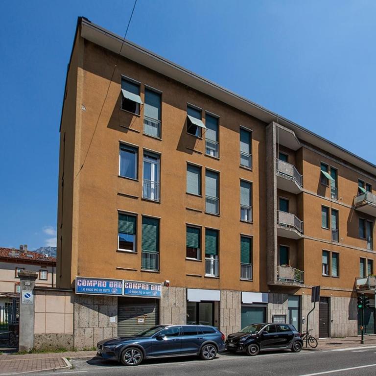 Elengante e Spazioso vicino al lago e al centro - Appartamento con 2 Camere da Letto e Balcone - 27