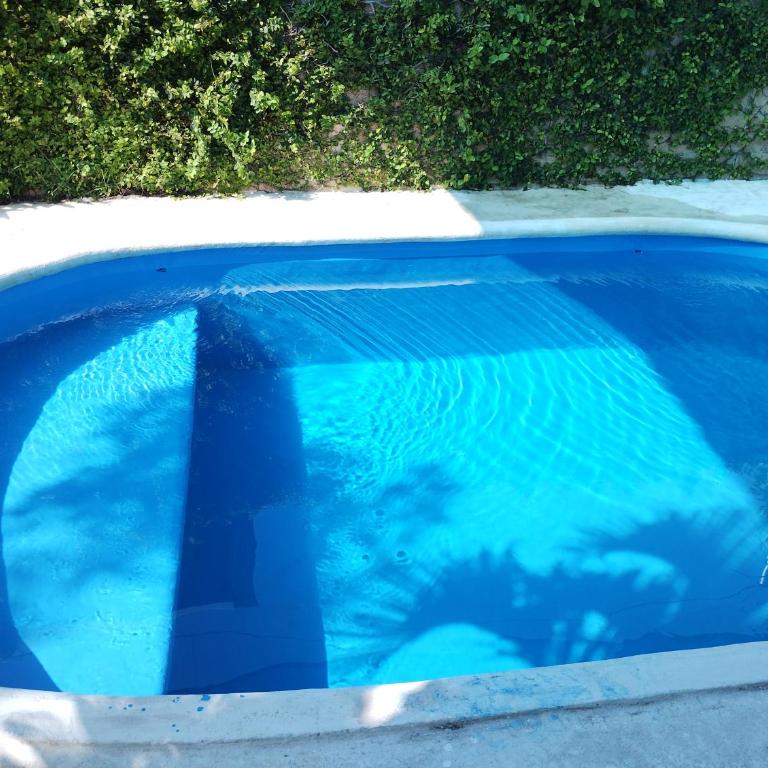 hermosa casa siete camas tres recamaras con piscina - Three-Bedroom Villa - 3