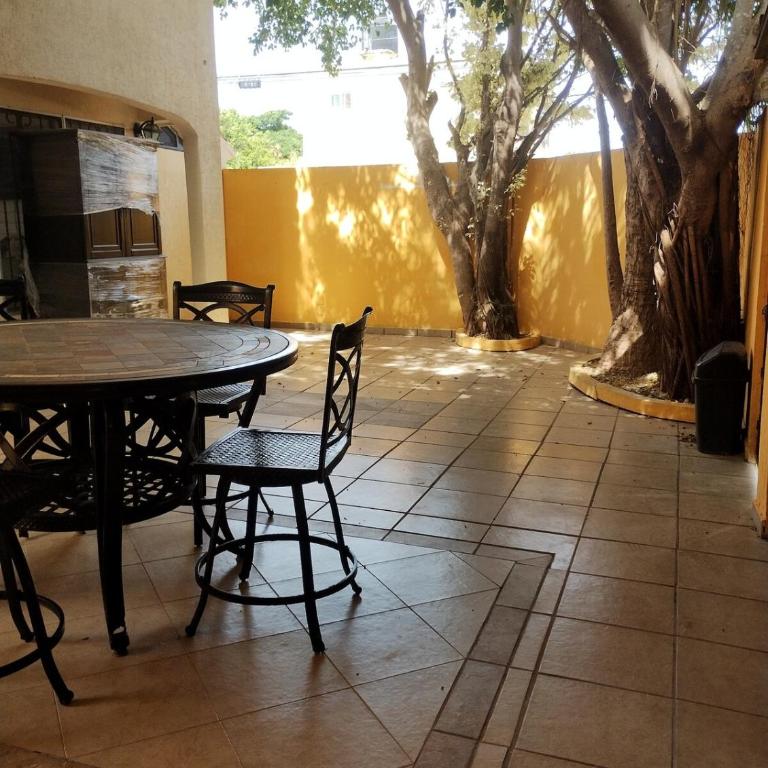 hermosa casa siete camas tres recamaras con piscina - Three-Bedroom Villa - 4