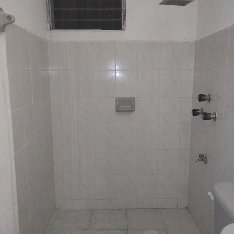 hermosa casa siete camas tres recamaras con piscina - Three-Bedroom Villa - 72