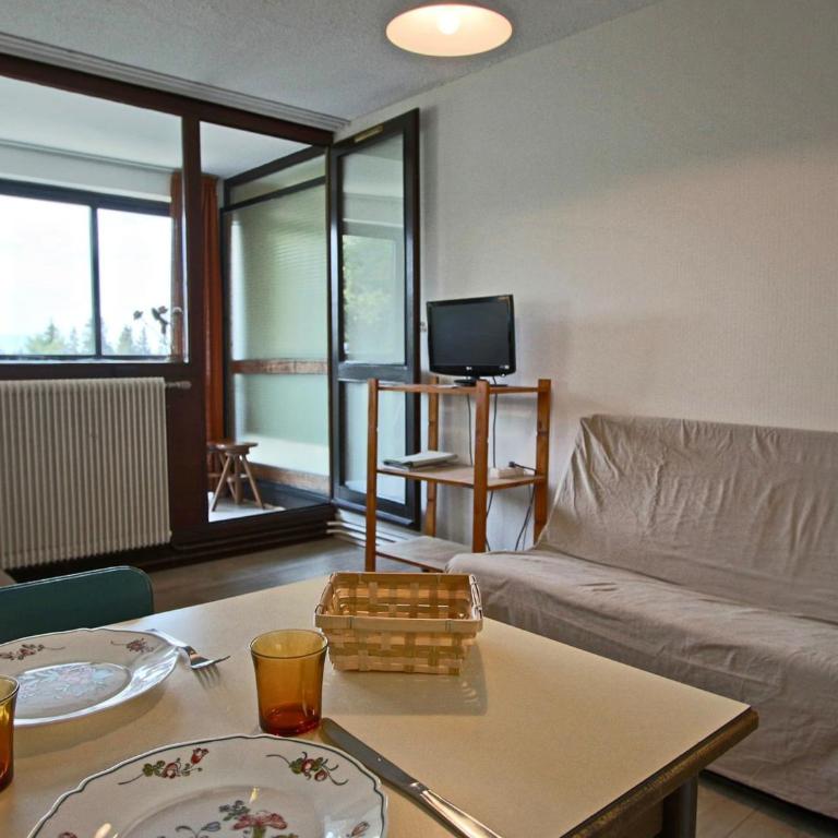 Studio lumineux avec loggia proche pistes et commerces - Studio - 3