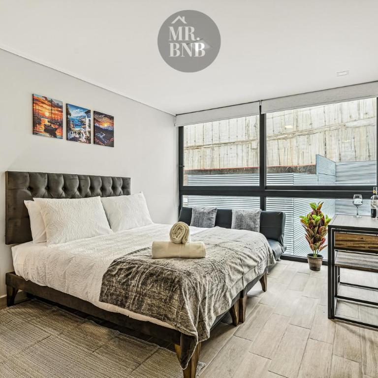 Serrano Studios by Mr BnB - Superior Studio - 1