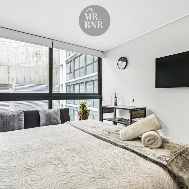 Serrano Studios by Mr BnB - Superior Studio - 10