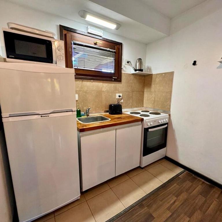 Hermoso departamento con pileta climatizada y parrilla - Apartamento de 1 dormitorio - 4