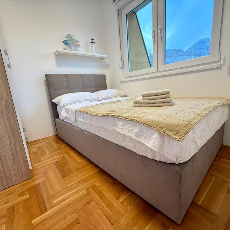 Tara Apartments SUNSET VIEW - Apartman sa 1 Spavaćom Sobom, Balkonom i Pogledom na Planinu - 7