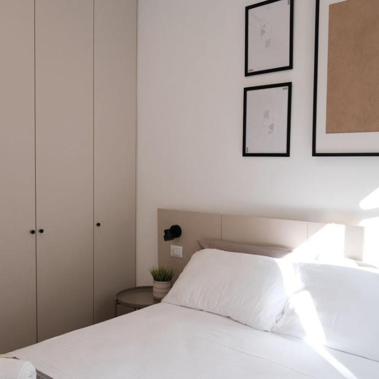 NEW - Castello Valentino Apartment - One-Bedroom Apartment - 19
