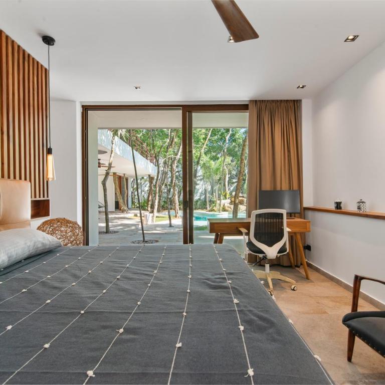 Villa with Lagoon Pool & Jacuzzi 400m from Xcaret - Villa with Private Pool - 37
