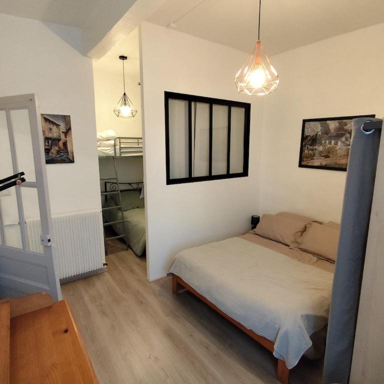 Notre Cocon Bigourdan - One-Bedroom Apartment - 14