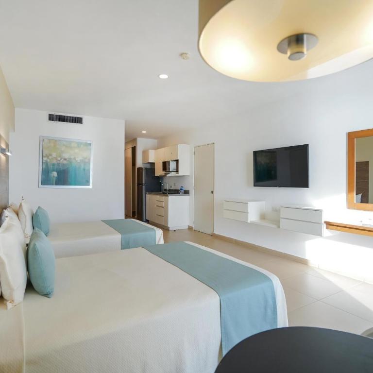 Pacific Palace Beach Tower Hotel - Studio with Sea View - 8