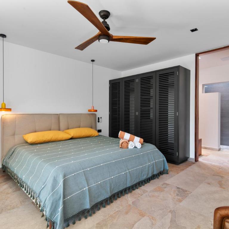 Villa with Lagoon Pool & Jacuzzi 400m from Xcaret - Villa with Private Pool - 41