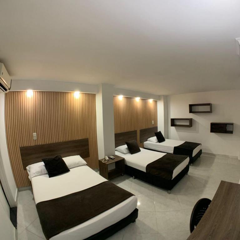Hotel Santorini la 70 - Triple Room - 4