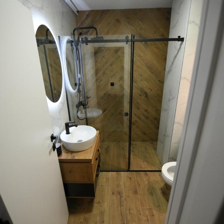 Cristal Palace Suites 003 - Two-Bedroom Apartment - 11
