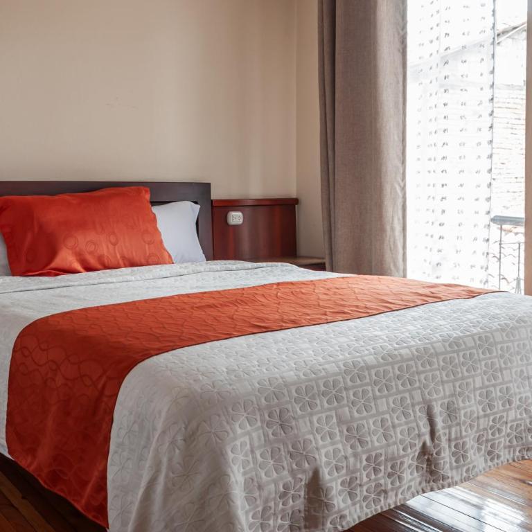 Hotel Campanario - Apartamento de 3 dormitorios - 2