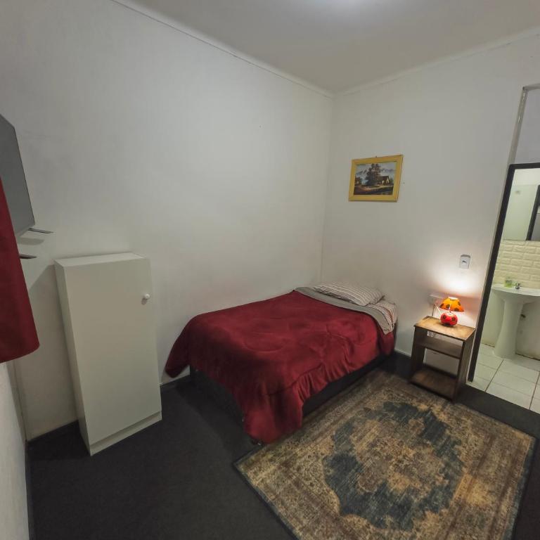 Hostal Antonella - Habitación Individual con baño privado - 4