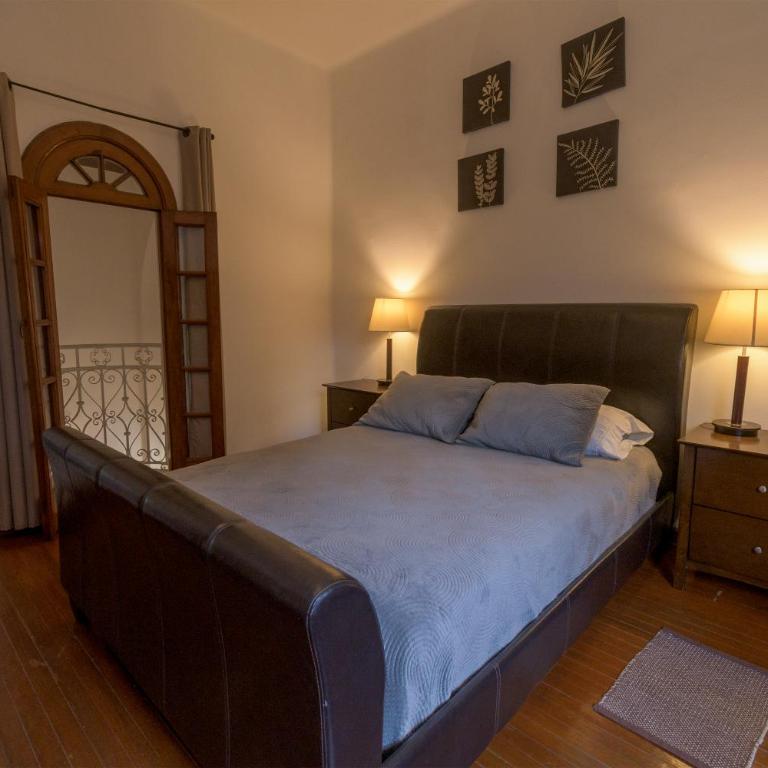 Condesa Haus Rentals - Double Room - 2