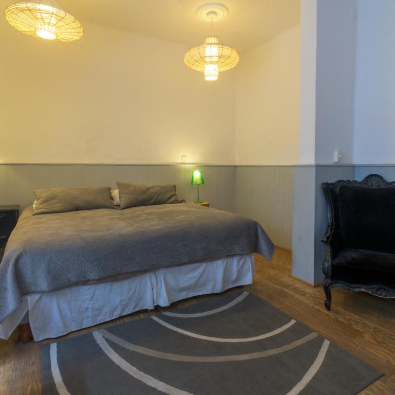 Condesa Haus Rentals - Premium Quadruple Room - 1