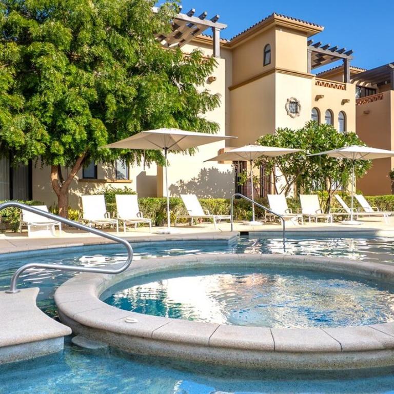 Stunning 2BR Condo - 5 Min to Beach - Apartamento de 2 dormitorios - 23