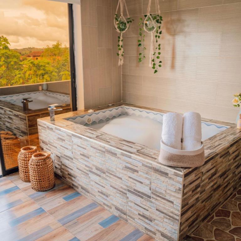 Cabañas con jacuzzi y chimenea - Casa Floral, Marinilla - Apartamento de 1 dormitorio - 1