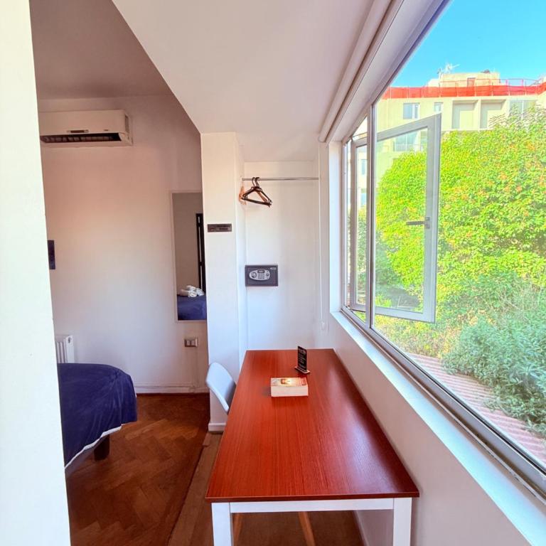 MAKTVB Europa - Hostal Boutique - Habitación Doble con terraza - 2