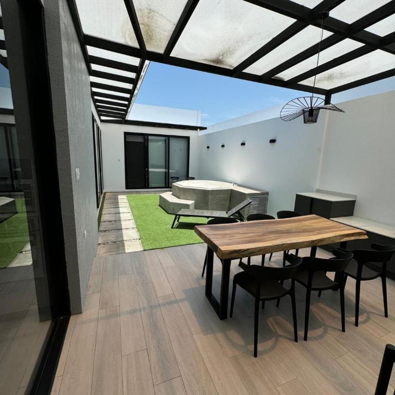 Casa 1 de lujo con Jacuzzi - Three-Bedroom Villa - 5