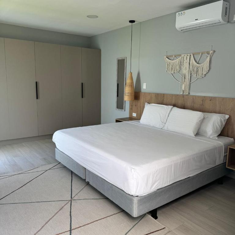 Casa 1 de lujo con Jacuzzi - Three-Bedroom Villa - 32