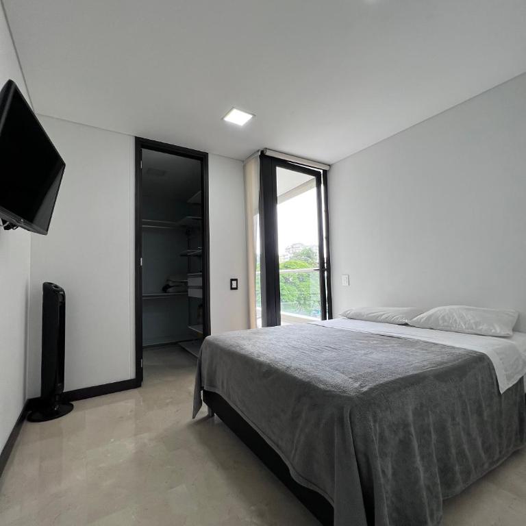 Huge Apartment for families at Poblado - Three-Bedroom Apartment - 8