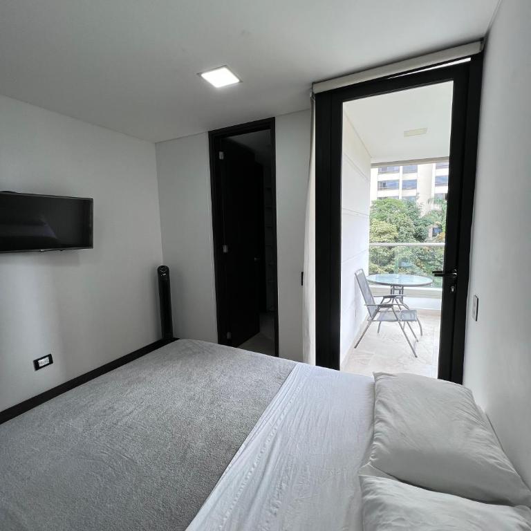 Huge Apartment for families at Poblado - Three-Bedroom Apartment - 28