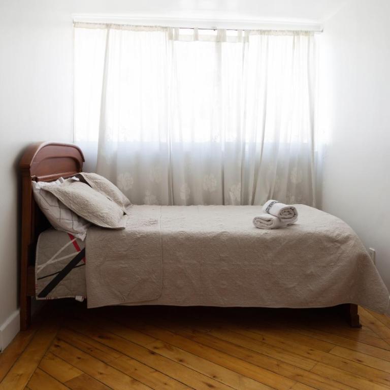 Olympus Apartments - Parque La Carolina Quito - Four-Bedroom Apartment with Balcony - 11