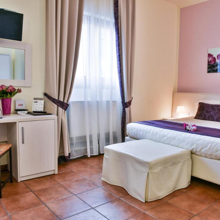 Hotel Bella Firenze - Camera Familiare - 1