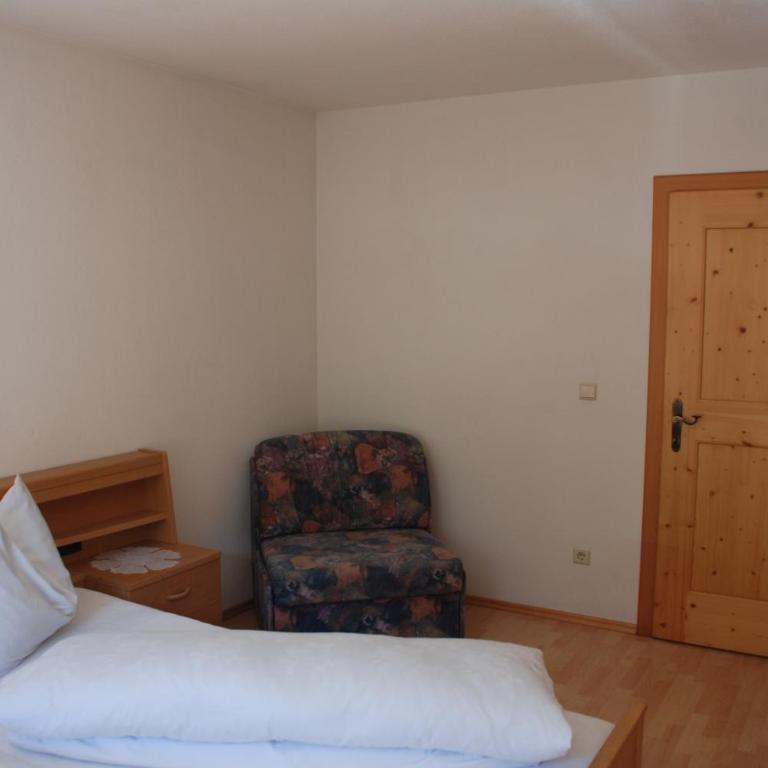 Schattseiterhof - Apartamento de 2 dormitorios con balcón - 2