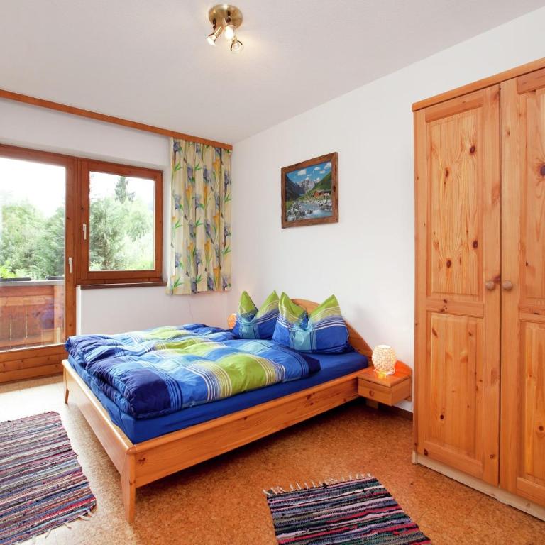 Beautiful apartment in Fugen Zillertal - Apartment mit 6 Schlafzimmern - 9