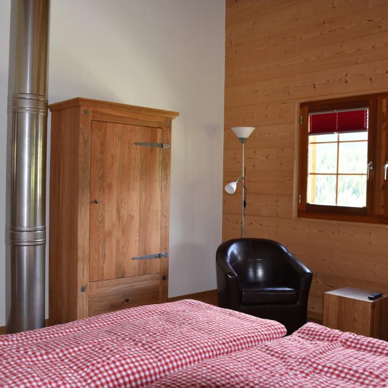 B&B Hängebrigga - Standard Doppelzimmer mit Gemeinschaftsbad - 2