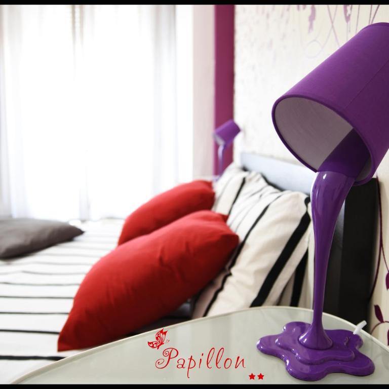 Papillon BnB - Ampia Camera Matrimoniale/Doppia con Letti Singoli - 1