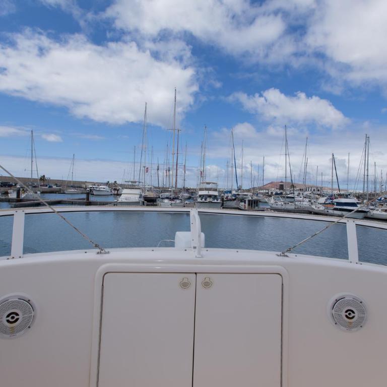 Yaku Wayra Charter - Cabin on Boat - 34