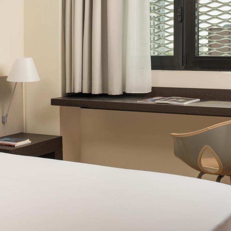 UNA Hotels Bologna Fiera - Superior Double Room - 3