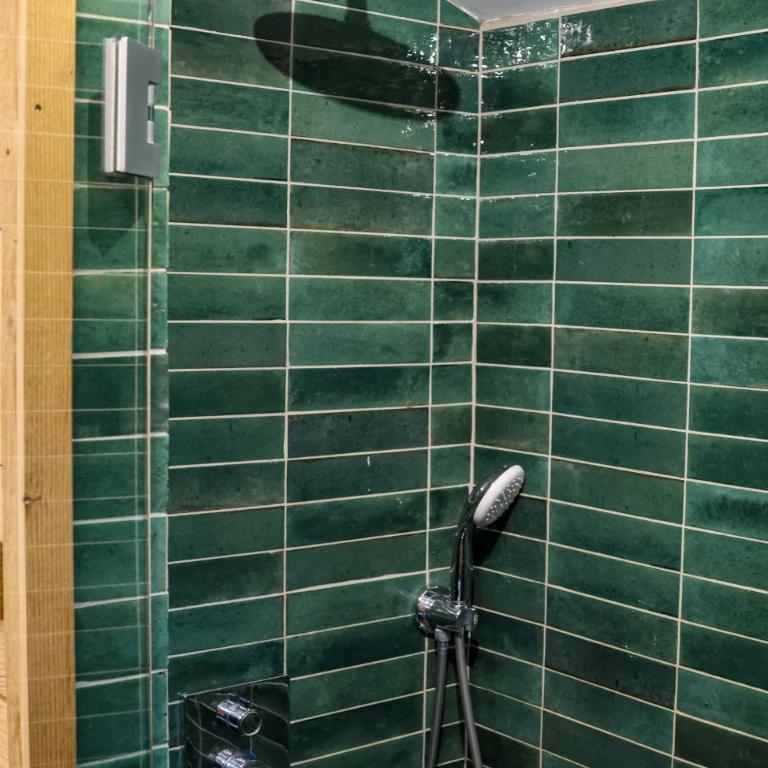Genepi loft duplex 4 personnes - Two-Bedroom Apartment - 20