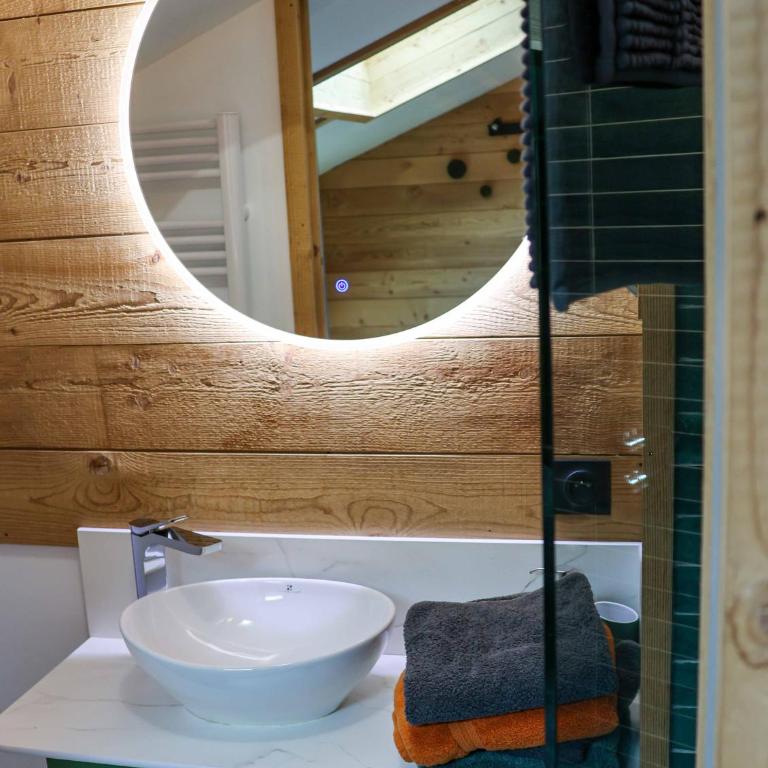 Genepi loft duplex 4 personnes - Two-Bedroom Apartment - 27